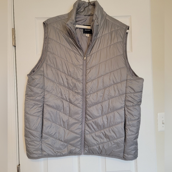 Mens XL vest - Picture 1 of 3